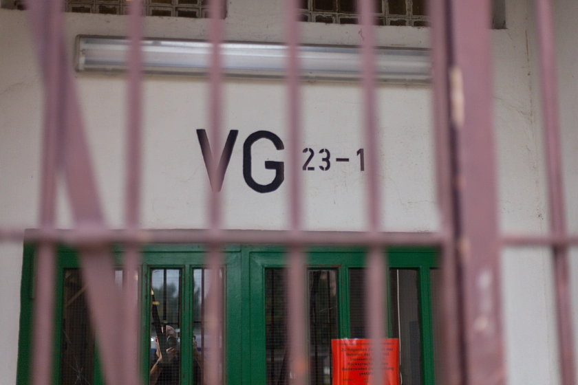 Tür der Vollzugsgruppe 23-1